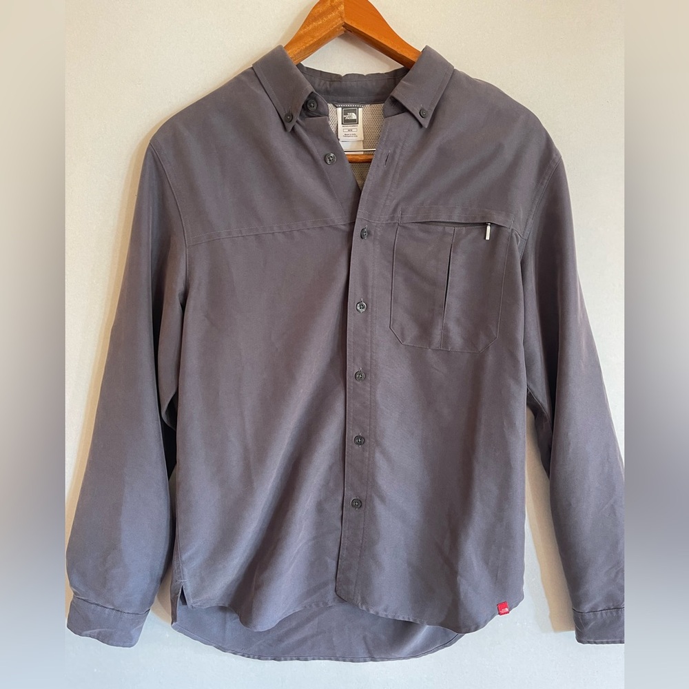 The North Face Men’s Button-Down Shirt – Gray – Size Medium - Picture 2 of 10